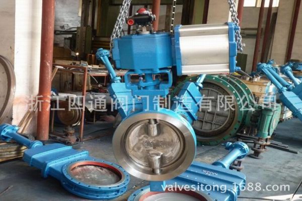 常德通用壓縮機永磁變頻螺桿空壓機